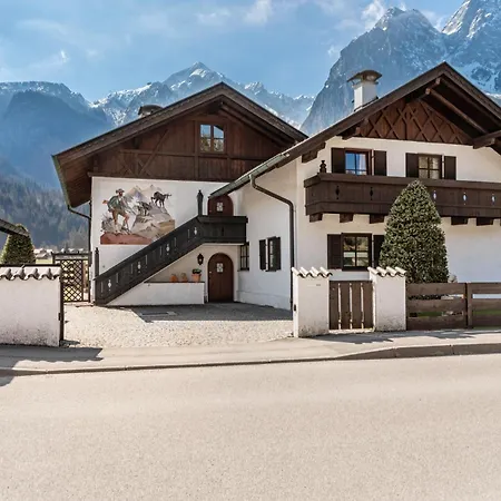 Fruehholz - Alpspitz Apartment Grainau